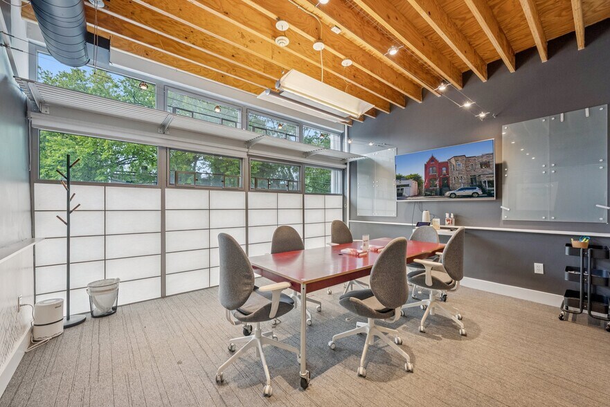 More Photos Of 1508 U St NW, Washington Office For Sale