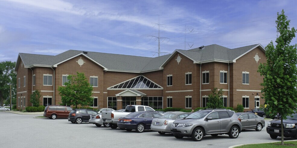 Primary Photo Of 8840 Calumet Ave, Munster Medical For Lease