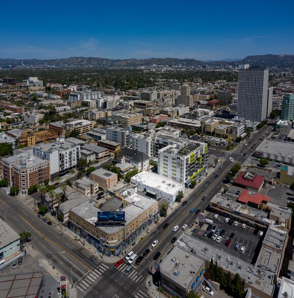 More Photos Of 729-735 S Western Ave, Los Angeles Flex For Sale