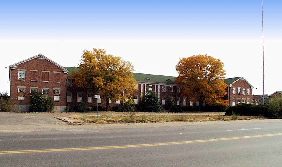 More Photos Of 3840 York St, Denver Office For Lease