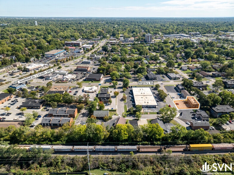 More Photos Of 261 Regency Cir, Lexington Office For Lease