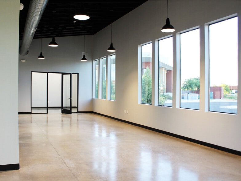 More Photos Of 2455 Beacon St, Chico Office For Lease