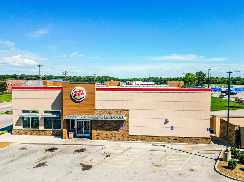 More Photos Of 1697 N Main St, Beaver Dam General Retail For Sale