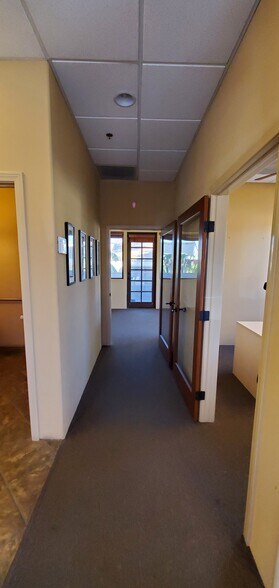 More Photos Of 71780 San Jacinto Dr, Rancho Mirage Medical For Lease