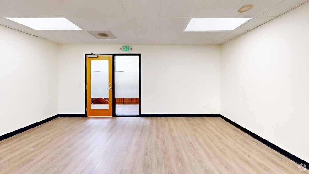 More Photos Of 15405 SW 116th Ave, King City Medical For Lease