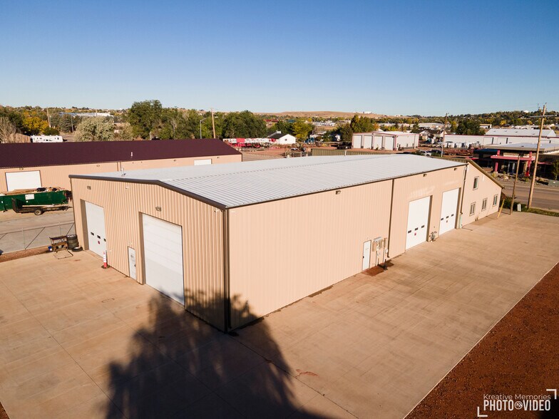 More Photos Of 612 Sinclair St, Gillette Industrial For Sale