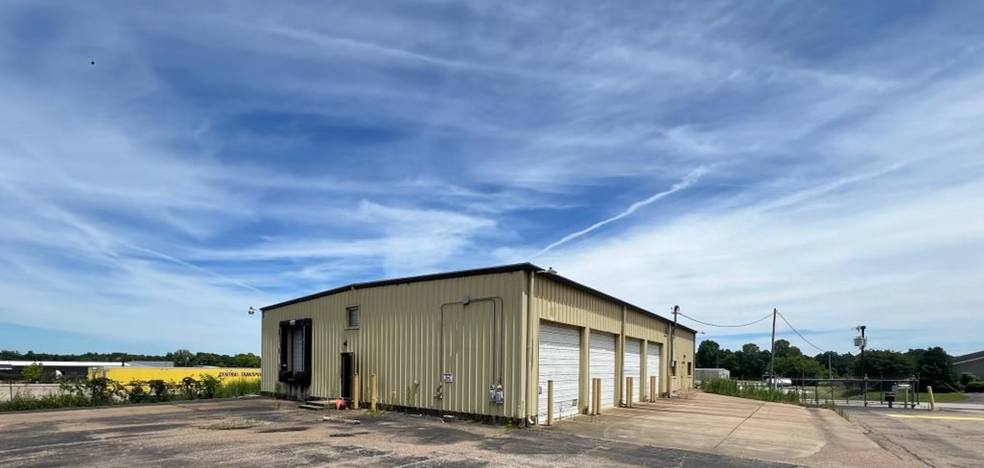 Primary Photo Of 43 Truck Center Dr, Jackson Warehouse For Sale