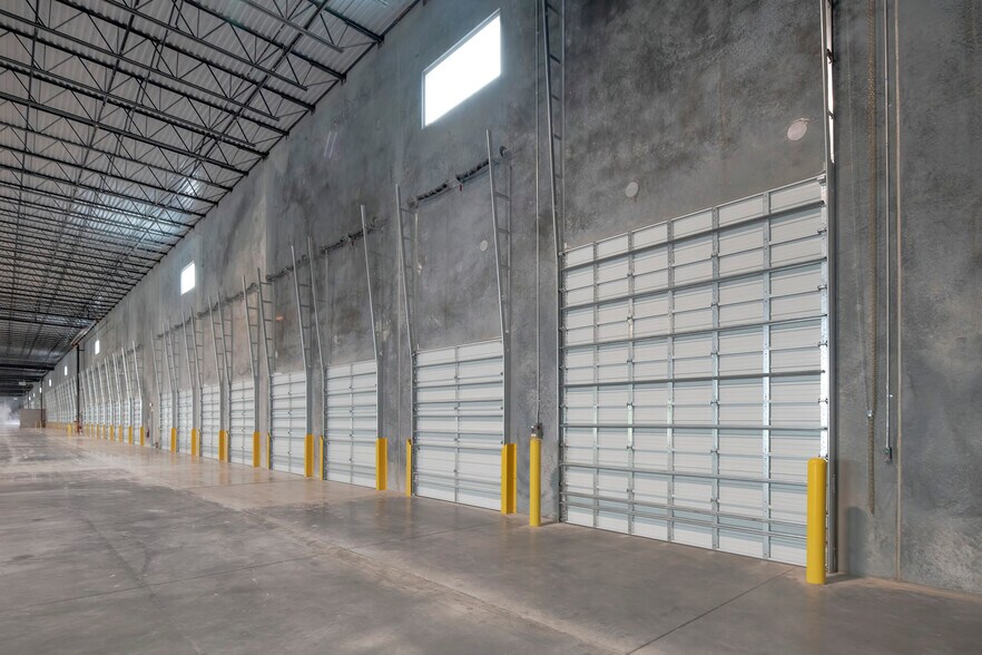 More Photos Of 425 Faison Rd, Charleston Unknown For Lease