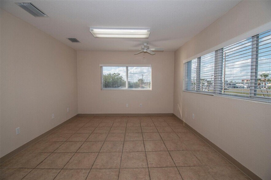 More Photos Of 3221 Tamiami Trl, Port Charlotte Medical For Lease