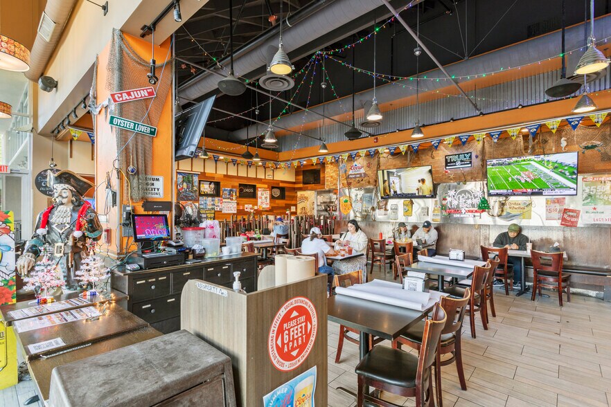 More Photos Of 8236-8274 Firestone Blvd, Downey Unknown For Lease