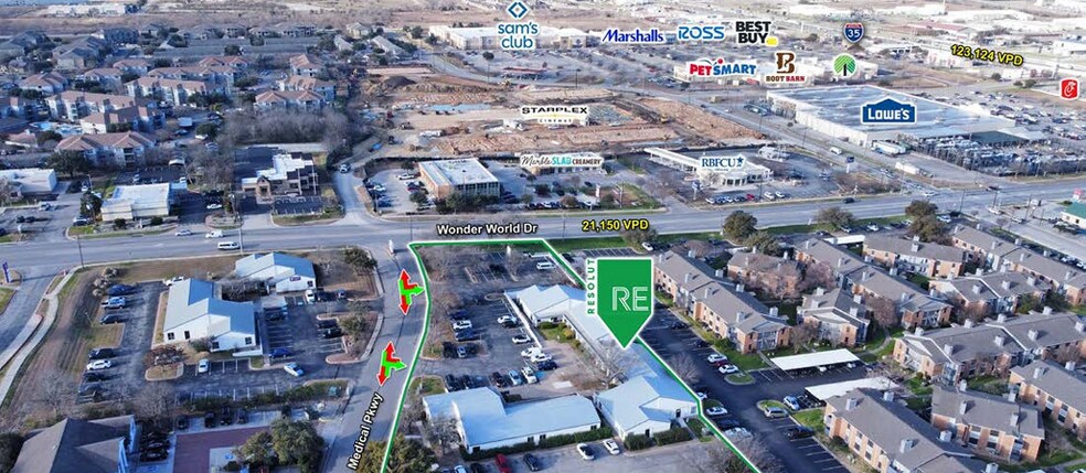 More Photos Of 2000 Medical Pky, San Marcos Medical For Lease