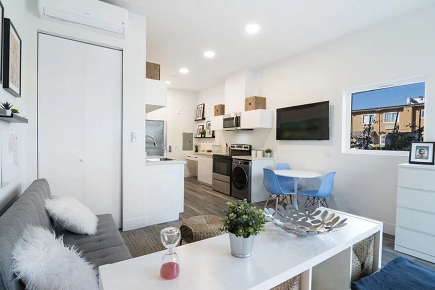 More Photos Of 13919 S Normandie Ave, Gardena Apartments For Sale