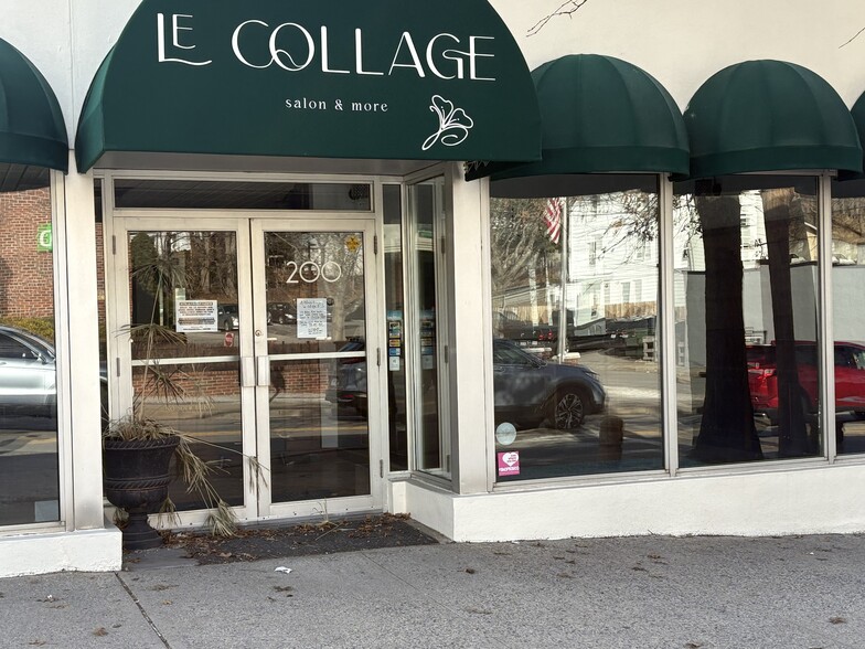Primary Photo Of 200 E Main St, Mount Kisco Freestanding For Lease