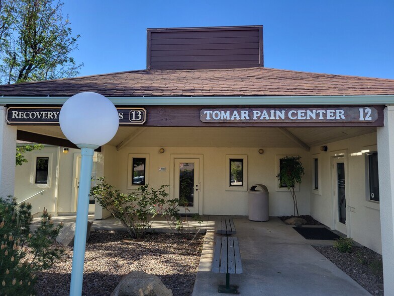 More Photos Of 919 12th Pl, Prescott Medical For Sale