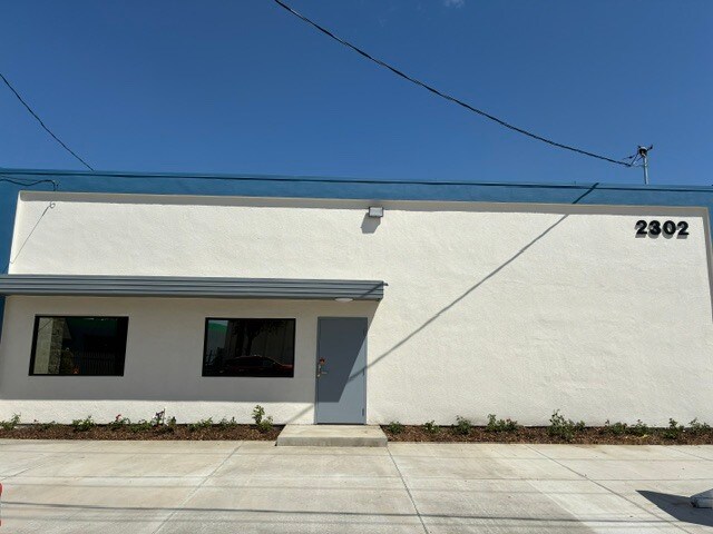 Primary Photo Of 2302 Seaman Ave, El Monte Manufacturing For Lease