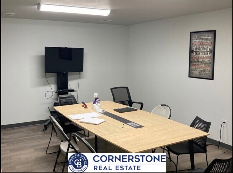 More Photos Of 901 N Foster Rd, Casper Warehouse For Sale