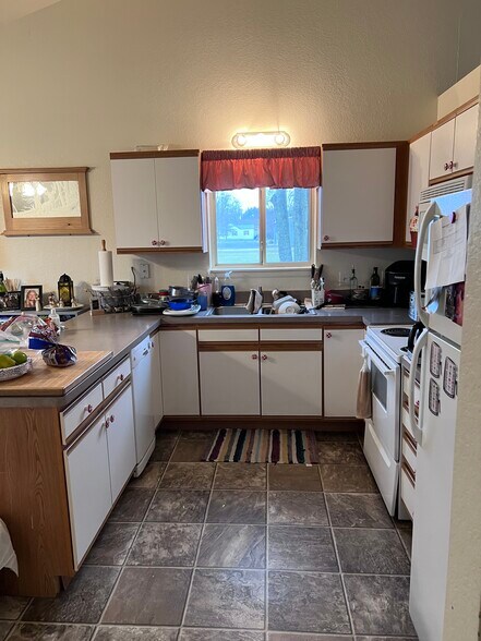 More Photos Of 333 Jackson St, Coleman Apartments For Sale