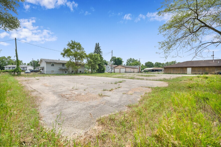 More Photos Of 203 S 3rd Ave, Big Rapids Medical For Sale