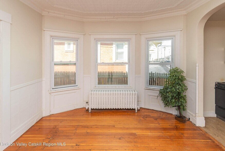 More Photos Of 21 Main St, Kingston Apartments For Sale