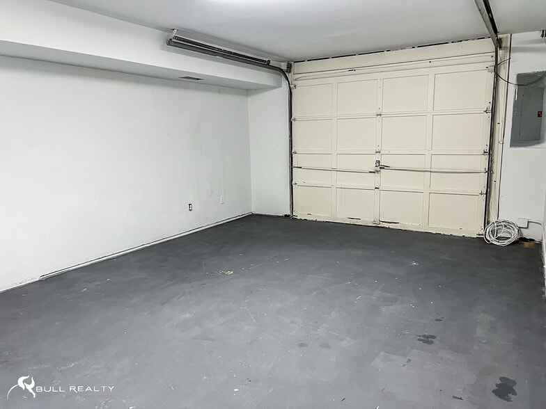 More Photos Of 3750 W County Line Rd, Douglasville Storefront Retail Office For Lease