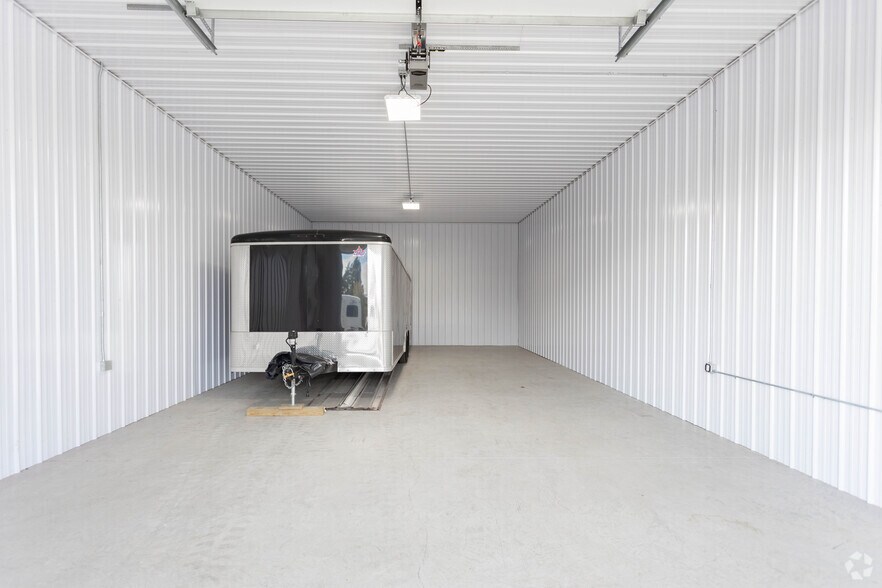 More Photos Of 5773 E Main Street Rd, Batavia Warehouse For Lease