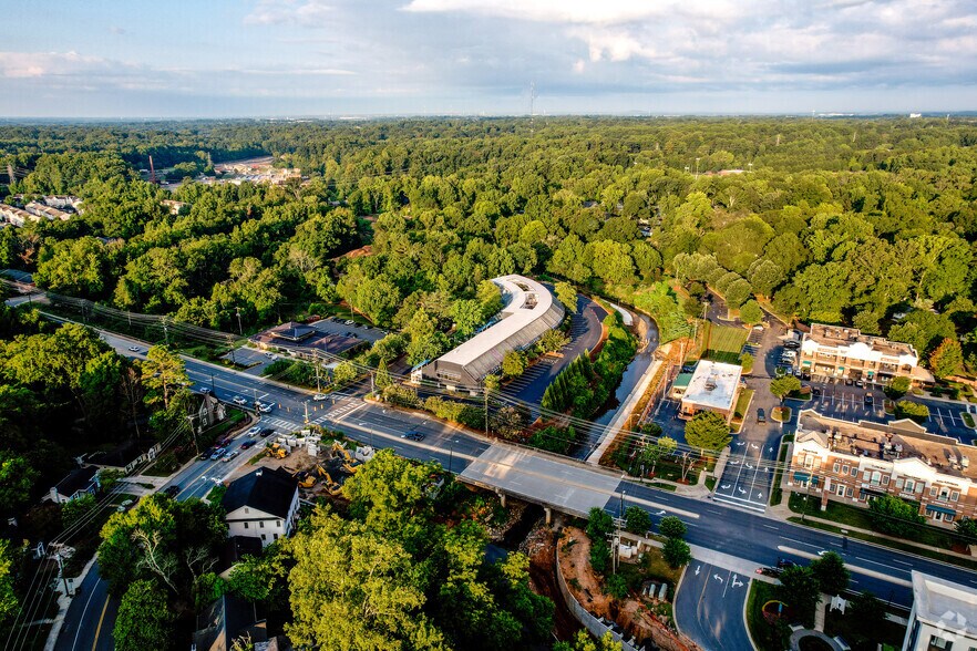 More Photos Of 5200 Park Rd, Charlotte Office For Lease