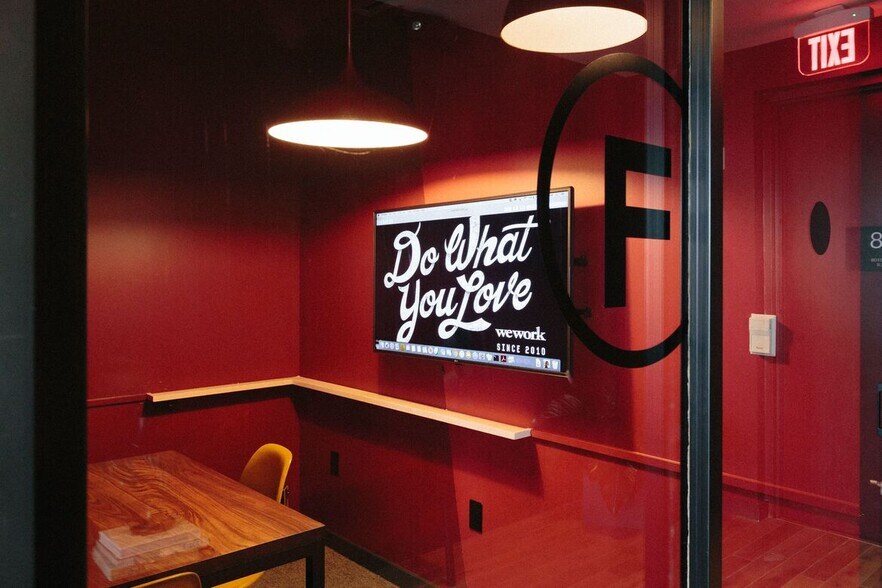 More Photos Of 78 SW 7th St, Miami Office For Lease