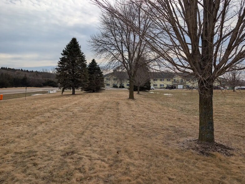 More Photos Of 890 Kingsway Dr, Le Sueur Land For Sale
