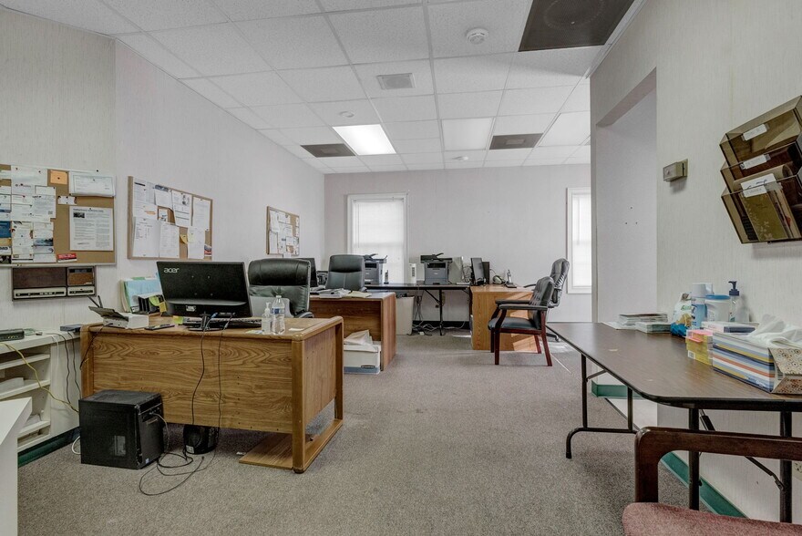 More Photos Of 4171 Marietta St, Powder Springs Medical For Lease
