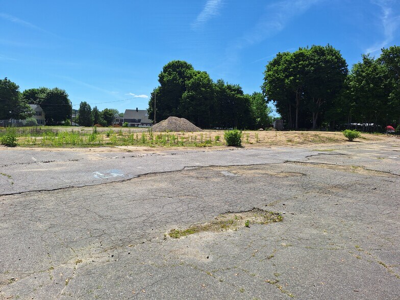 More Photos Of 77 New Salem St, Laconia Land For Sale
