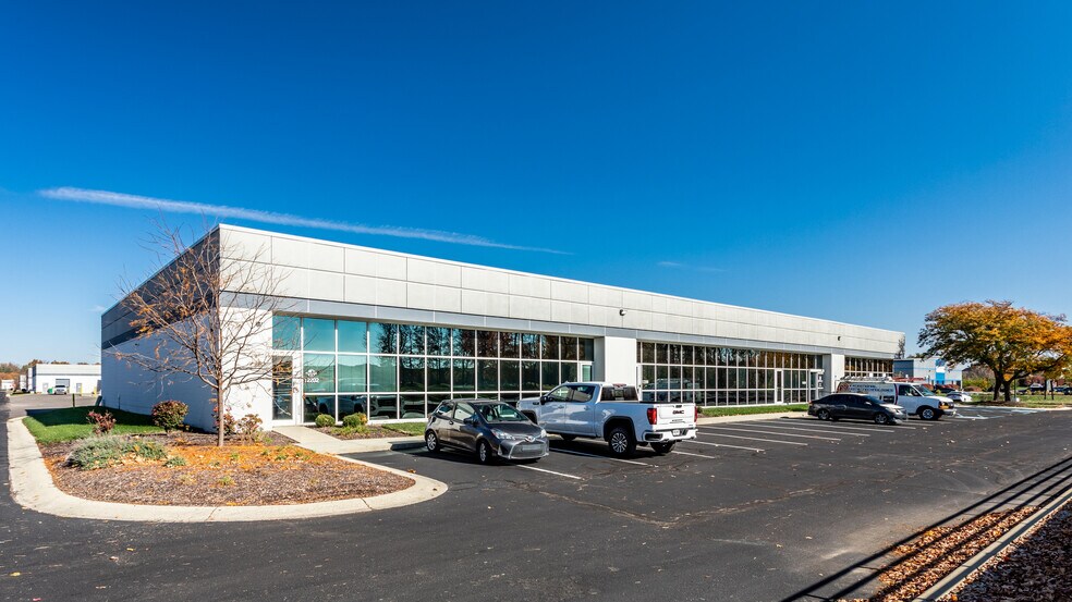 More Photos Of 12202-12292 Hancock St, Carmel Light Distribution For Lease