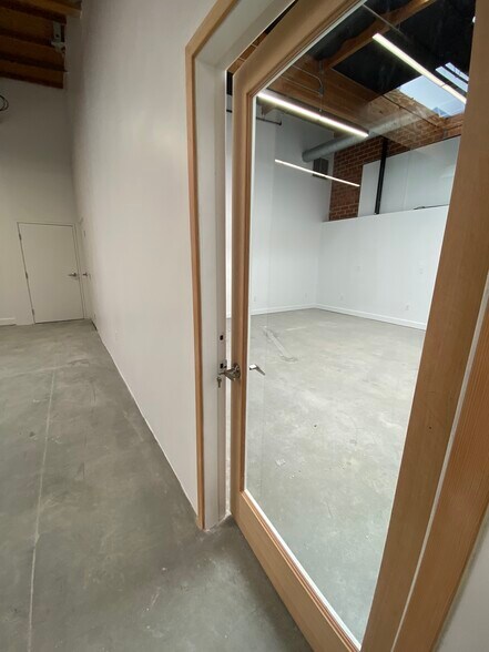 More Photos Of 4200 Sepulveda Blvd, Culver City Coworking Space