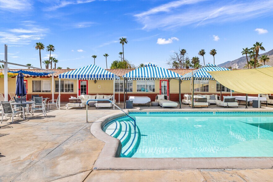 More Photos Of 526 S Warm Sands Dr, Palm Springs Hotel For Sale