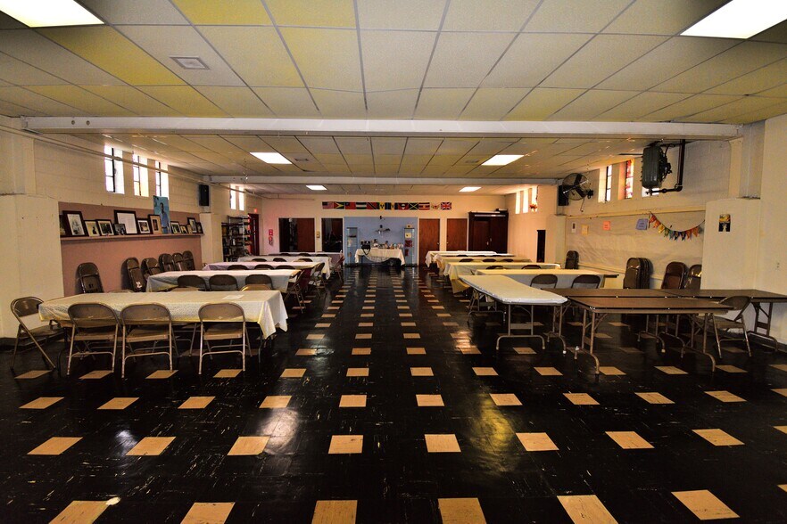 More Photos Of 135 Remington Pl, New Rochelle Religious Facility For Lease