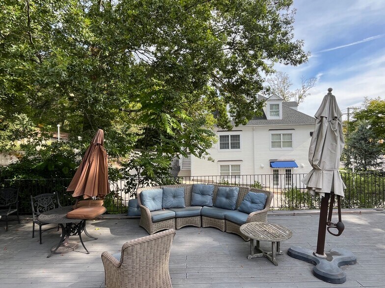 More Photos Of 212 Post Rd W, Westport Medical For Lease