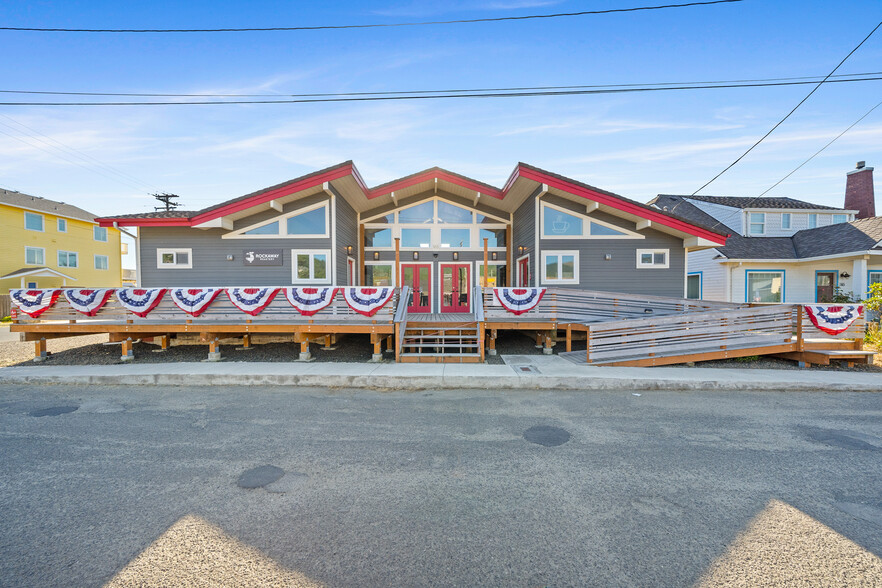 Primary Photo Of 165 S Miller St, Rockaway Beach Flex For Sale