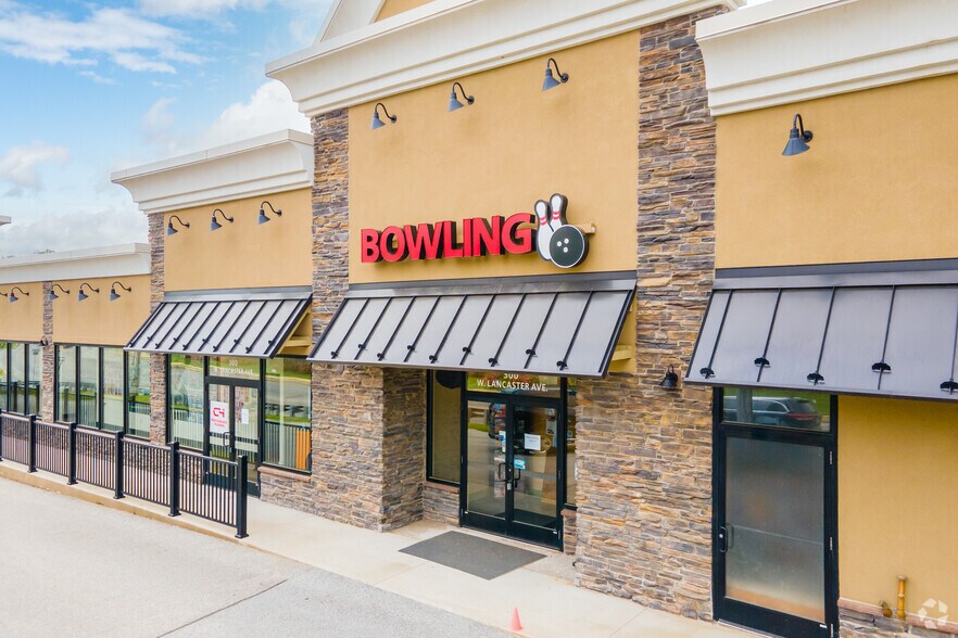 More Photos Of 300 W Lancaster Ave, Devon Storefront For Lease