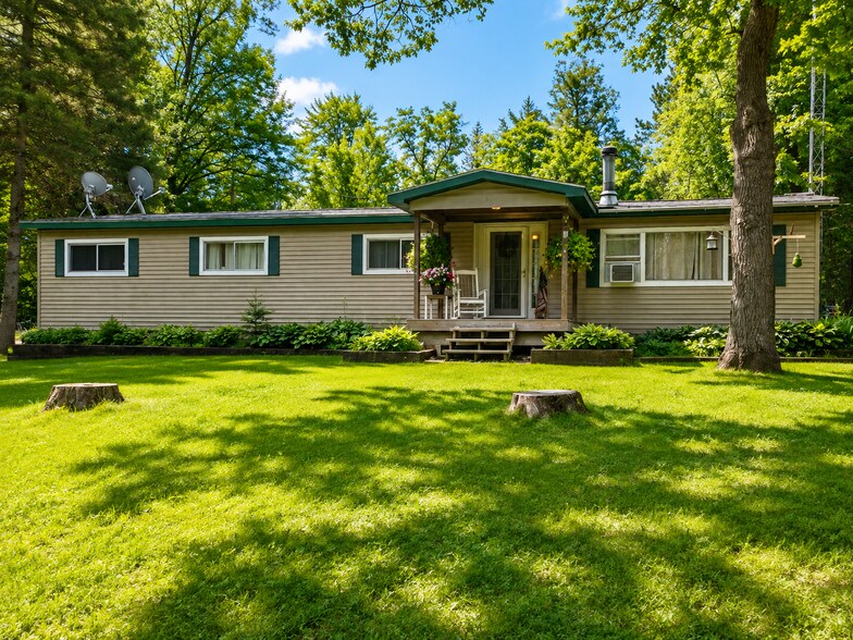 More Photos Of 505 Rainbow Trail park, Mio Hotel For Sale