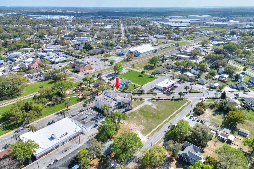 More Photos Of 206 Pilaklakaha Ave, Auburndale Apartments For Sale