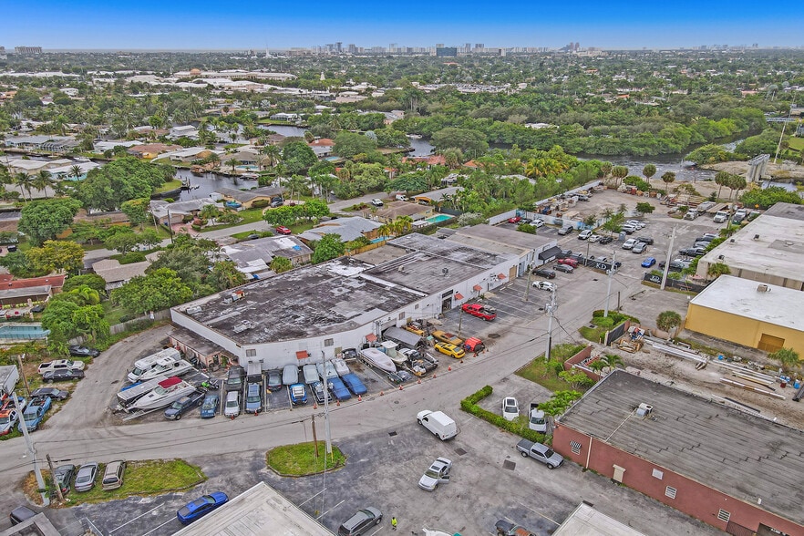 More Photos Of 1800-1812 SW 7th Ave, Pompano Beach Warehouse For Sale