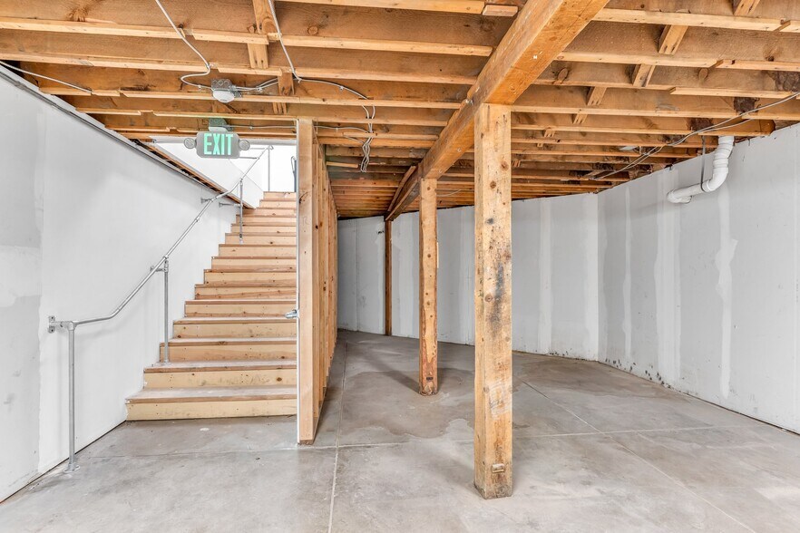 More Photos Of 111-117 Central Plz, Pueblo Storefront Retail Residential For Sale