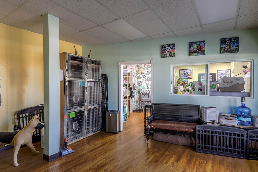 More Photos Of 4601-4611 N Rancho Dr, Las Vegas Unknown For Lease