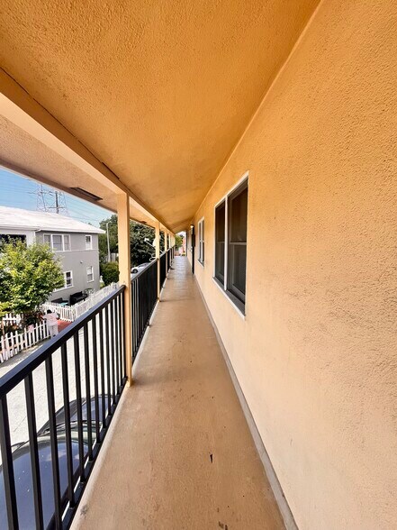More Photos Of 2910 S Curson Ave, Los Angeles Apartments For Sale