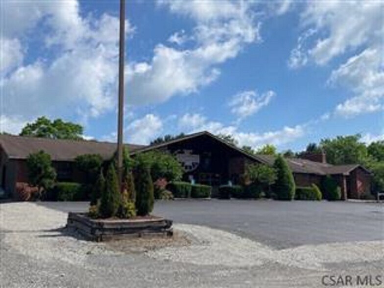 More Photos Of 1939 Forest Hills Dr, Elton Restaurant For Sale