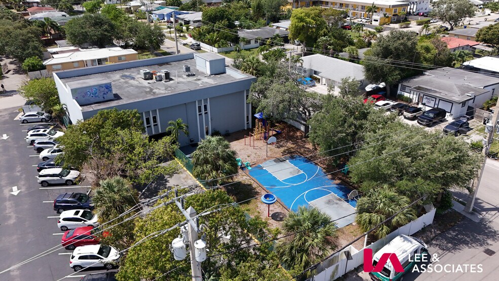 More Photos Of 2751 Van Buren St, Hollywood Schools For Sale