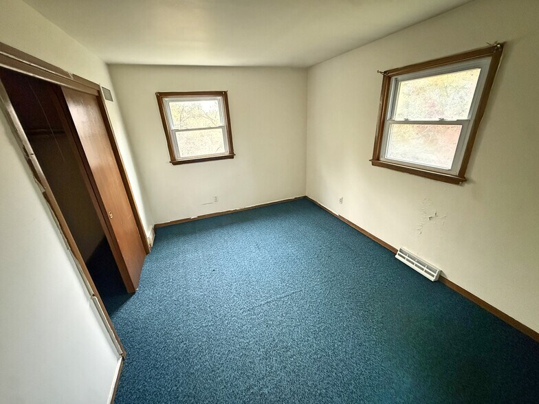 More Photos Of 2326 S Murray Rd, Janesville Land For Sale