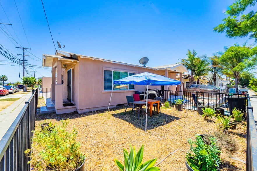 More Photos Of 4451 Dwight St, San Diego Apartments For Sale