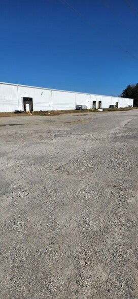 More Photos Of 1 Richard Dr, Rocky Mount Warehouse For Lease