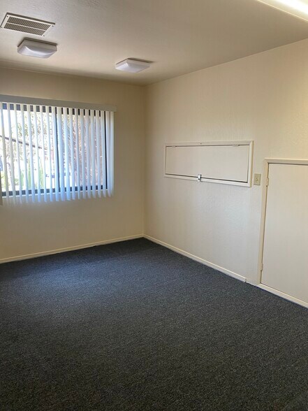 More Photos Of 3600 Clayton Rd, Concord Office Residential For Lease