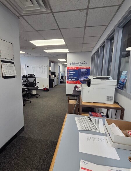 More Photos Of 180 Kinderkamack Rd, Park Ridge Warehouse For Lease